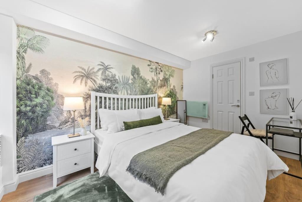 Holiday Home 2Br L 2Ba With Patio-Sleep 6 Londres Exterior foto